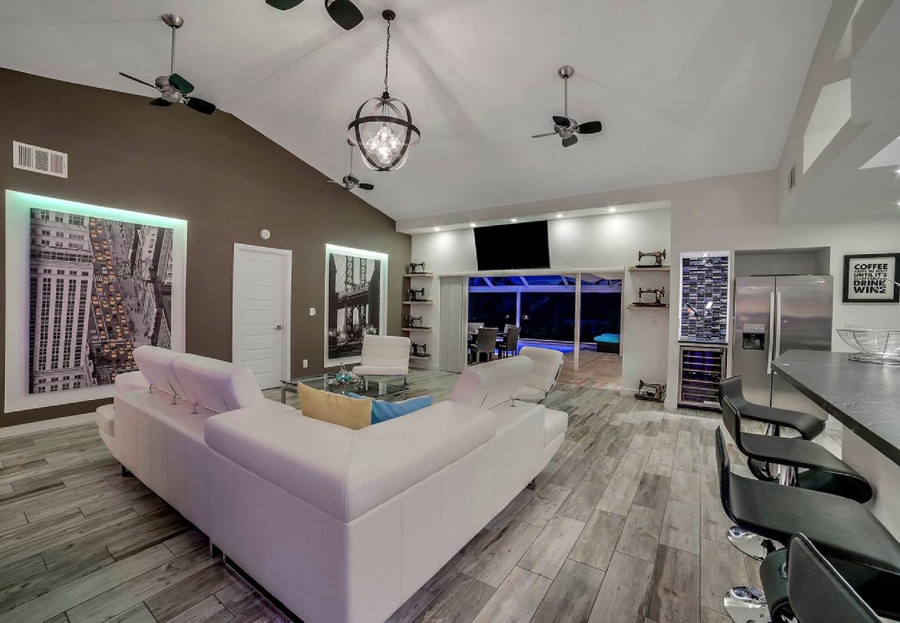 House in Cape Coral - Villa Camelot