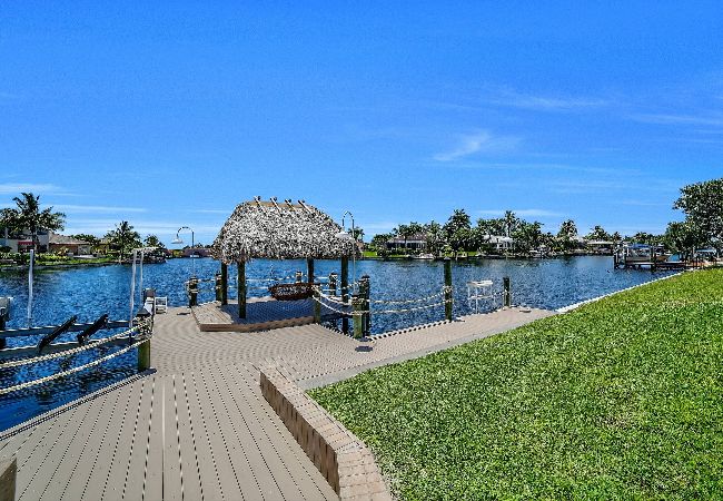 House in Cape Coral - Villa Batavia House in Cape Coral - Villa Batavia