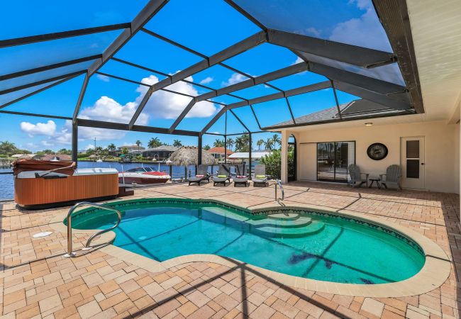 House in Cape Coral - Villa Batavia