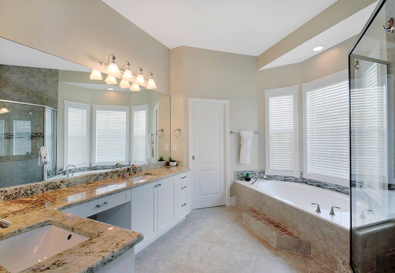 House in Cape Coral - Villa Blue Dolphins House in Cape Coral - Villa Blue Dolphins