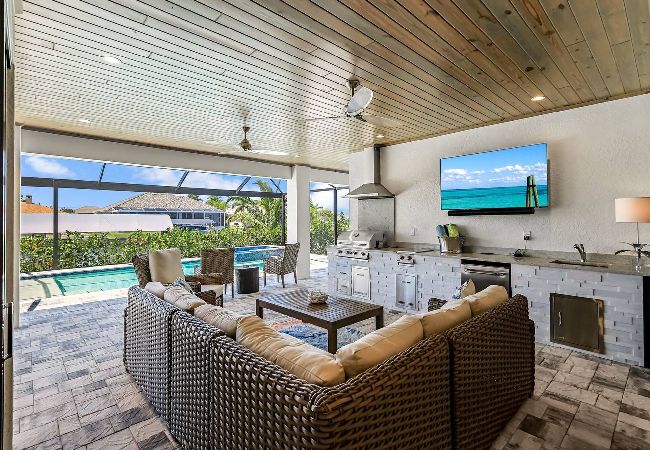 House in Cape Coral - Aqua Villa House in Cape Coral - Aqua Villa