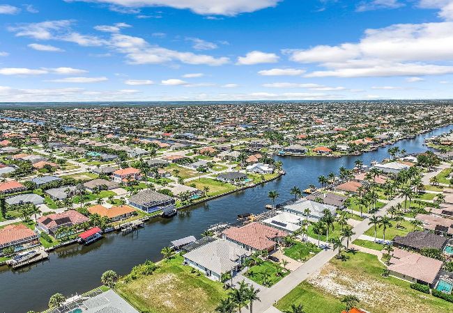 House in Cape Coral - Aqua Villa House in Cape Coral - Aqua Villa