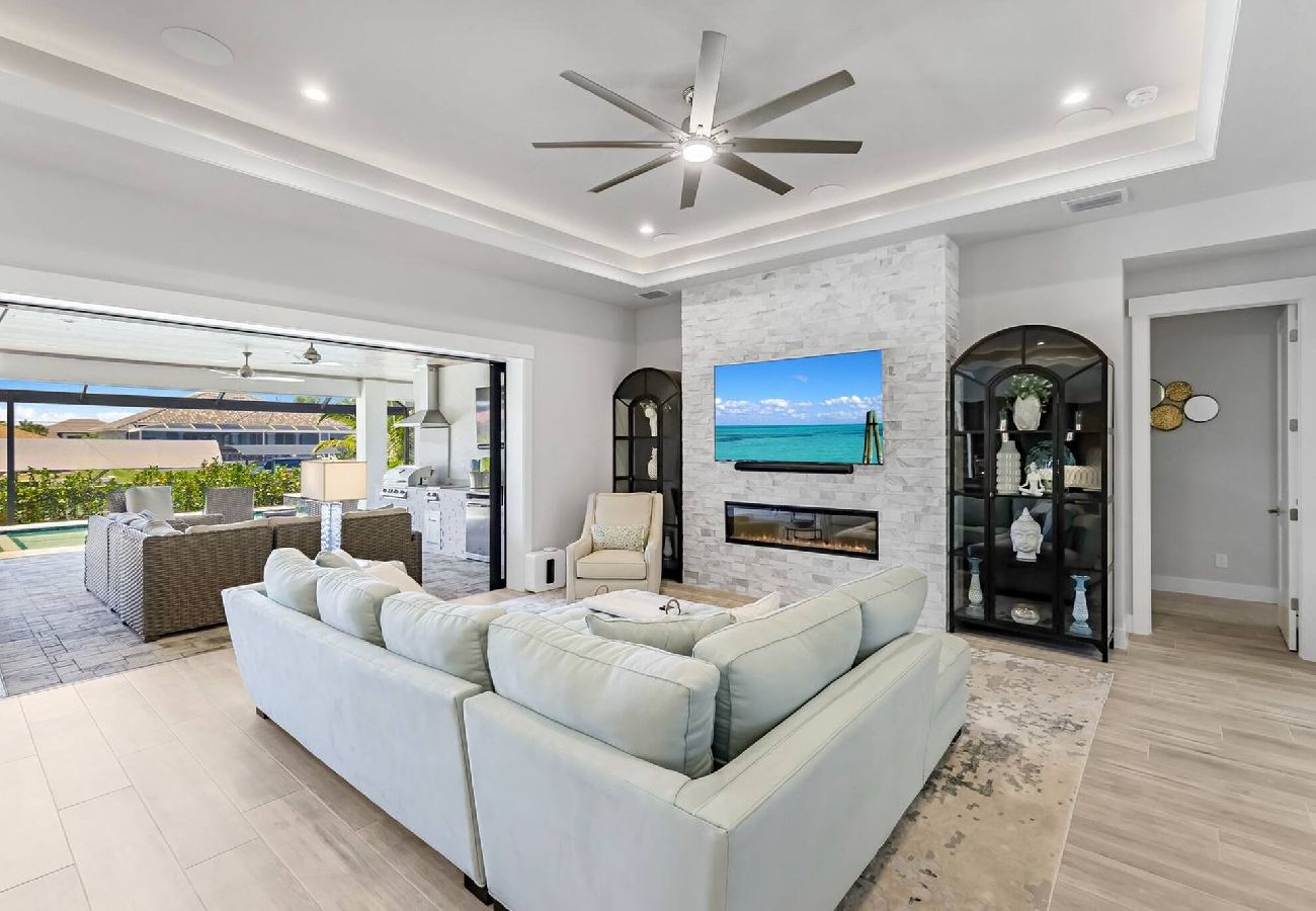 House in Cape Coral - Aqua Villa House in Cape Coral - Aqua Villa