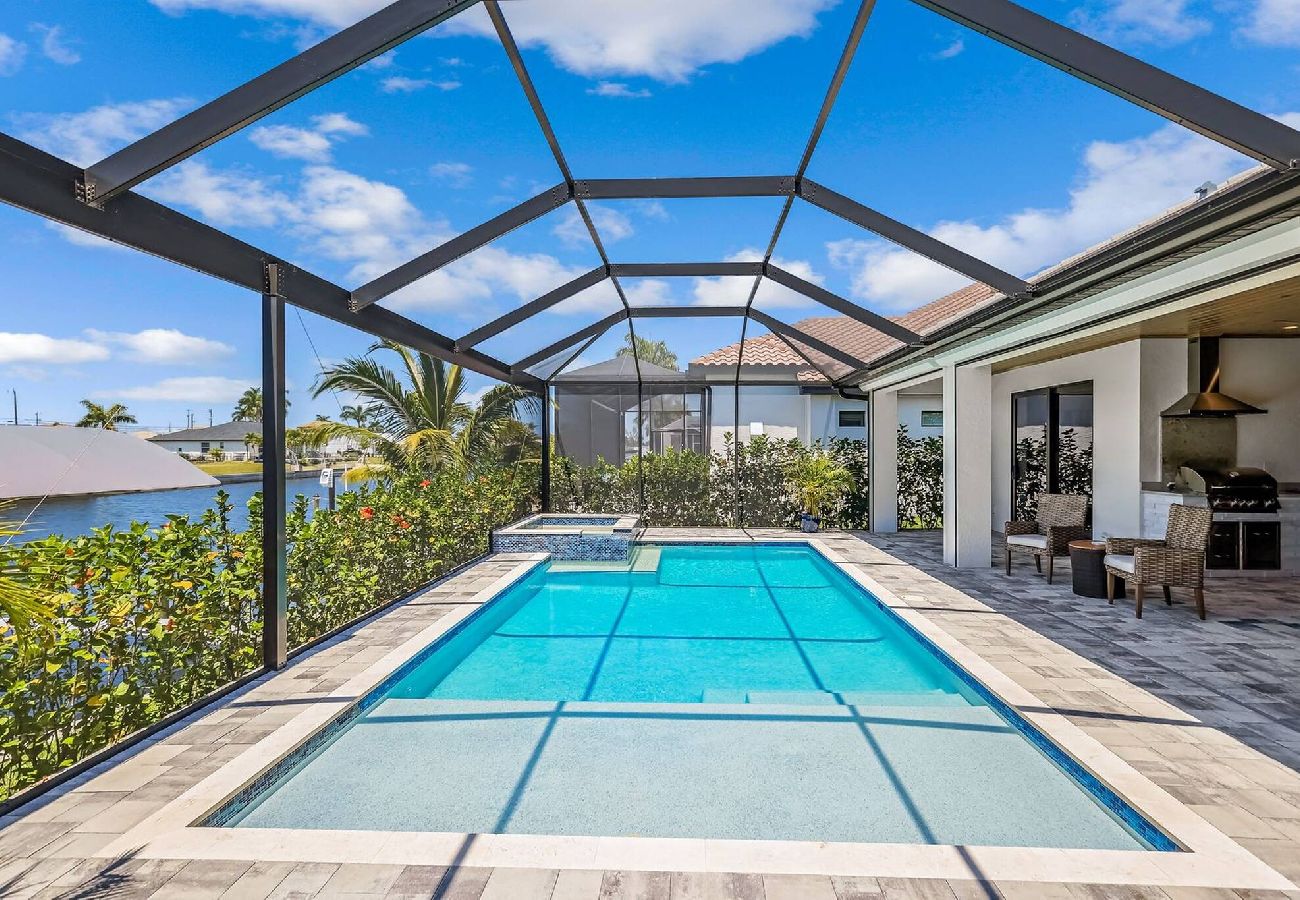 House in Cape Coral - Aqua Villa House in Cape Coral - Aqua Villa