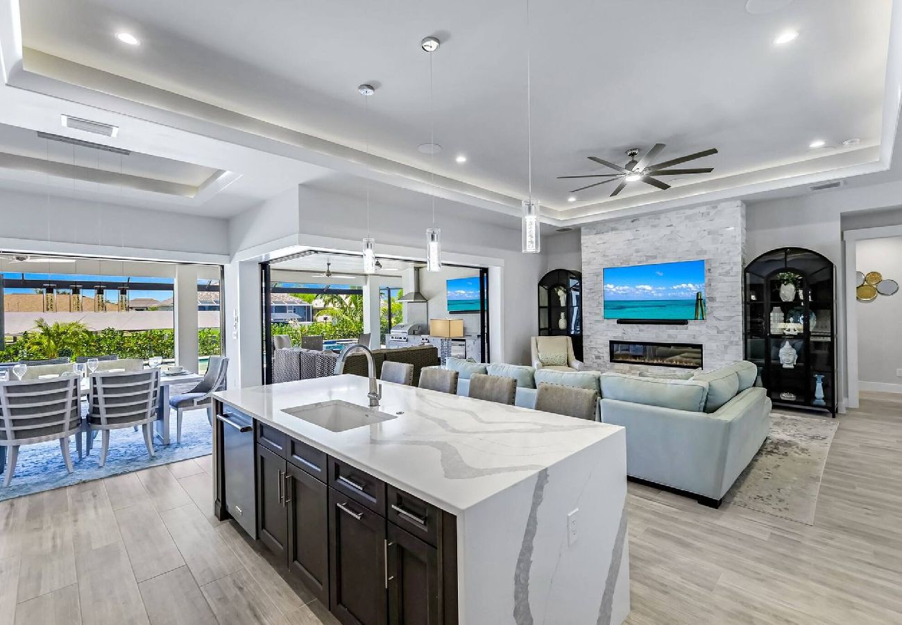 House in Cape Coral - Aqua Villa House in Cape Coral - Aqua Villa