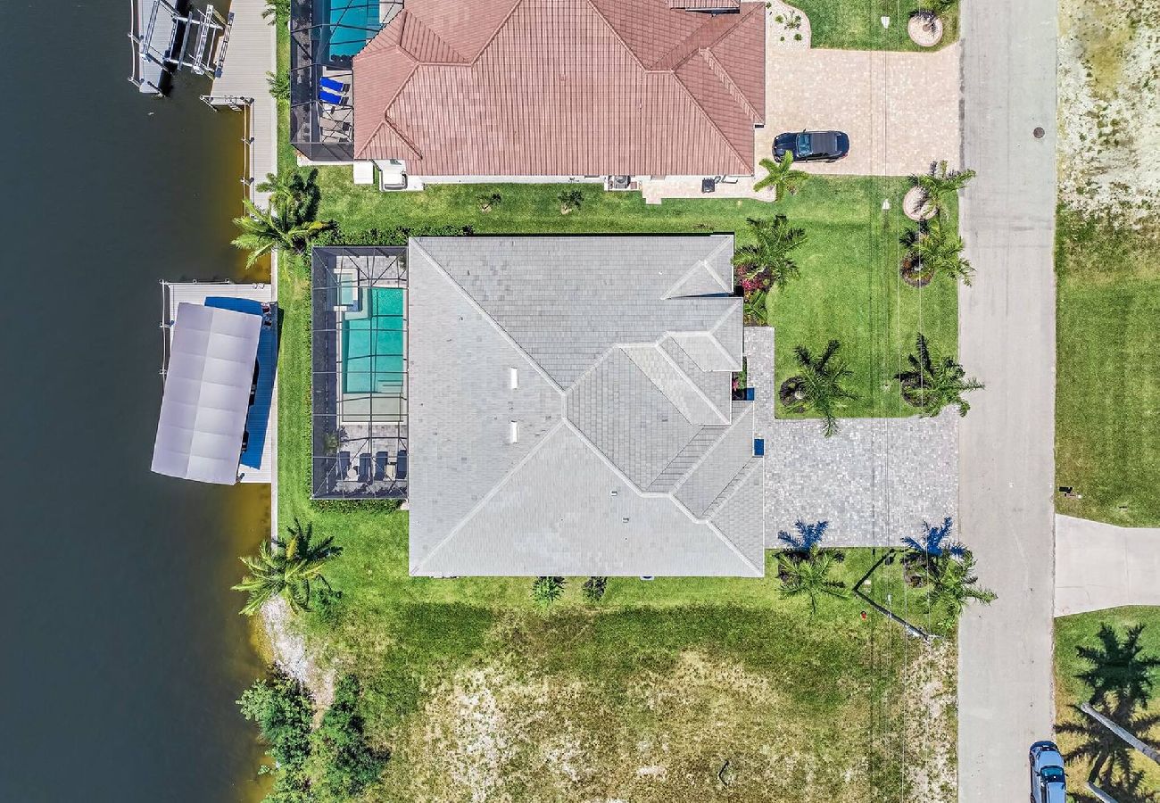 House in Cape Coral - Aqua Villa House in Cape Coral - Aqua Villa